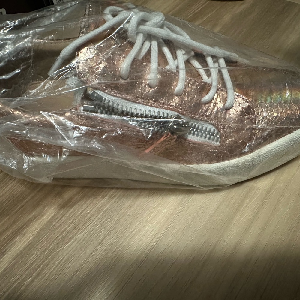 GIUSEPPE ZANOTTI Nicki Low Top Leather Metallic Snakeskin Sneakers Size 38